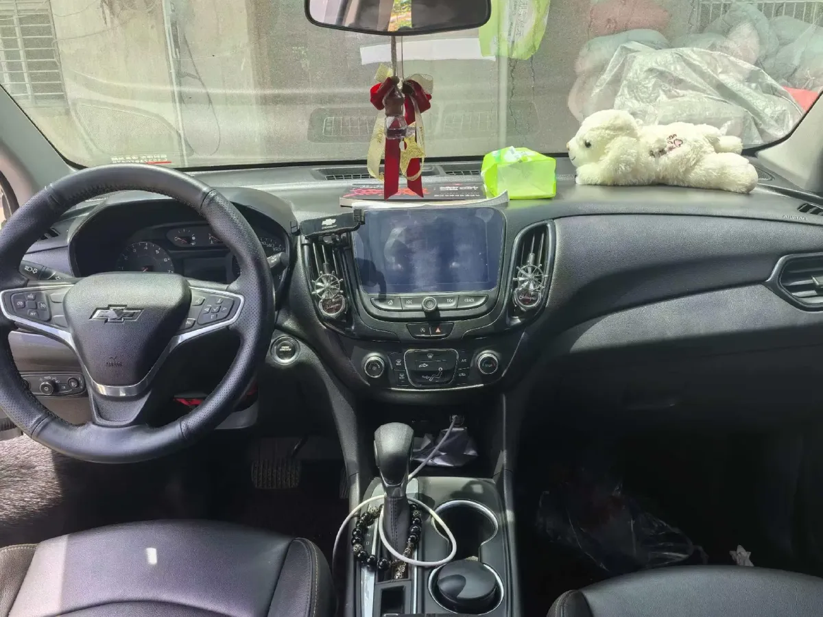 2021 Chevrolet Equinox 1.5T 169HP L4 6AT,autocango,china used car exporter,china ev exporter,chinese used car exporter,chinese used ev exporter