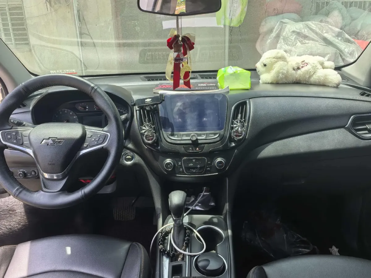 2021 Chevrolet Equinox 1.5T 169HP L4 6AT,autocango,china used car exporter,china ev exporter,chinese used car exporter,chinese used ev exporter