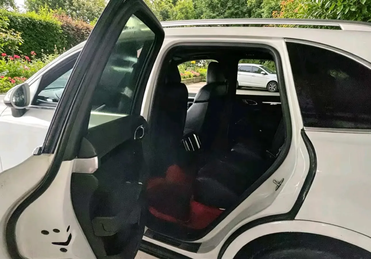 2016 Porsche Cayenne 3.0T 333HP V6 8AT,autocango,china used car exporter,china ev exporter,chinese used car exporter,chinese used ev exporter