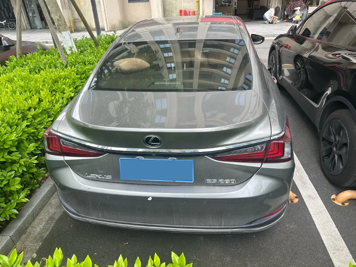 2018 Lexus ES 2.0L 167HP L4 6AT,autocango,china used car exporter,china ev exporter,chinese used car exporter,chinese used ev exporter