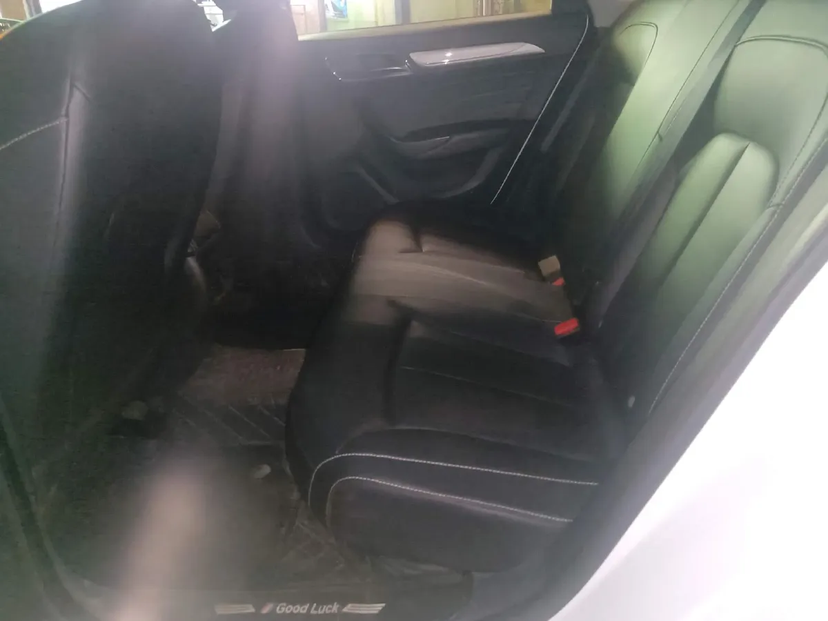 2017 Roewe i6 1.0T 125HP L3 2AT PHEV,autocango,china used car exporter,china ev exporter,chinese used car exporter,chinese used ev exporter
