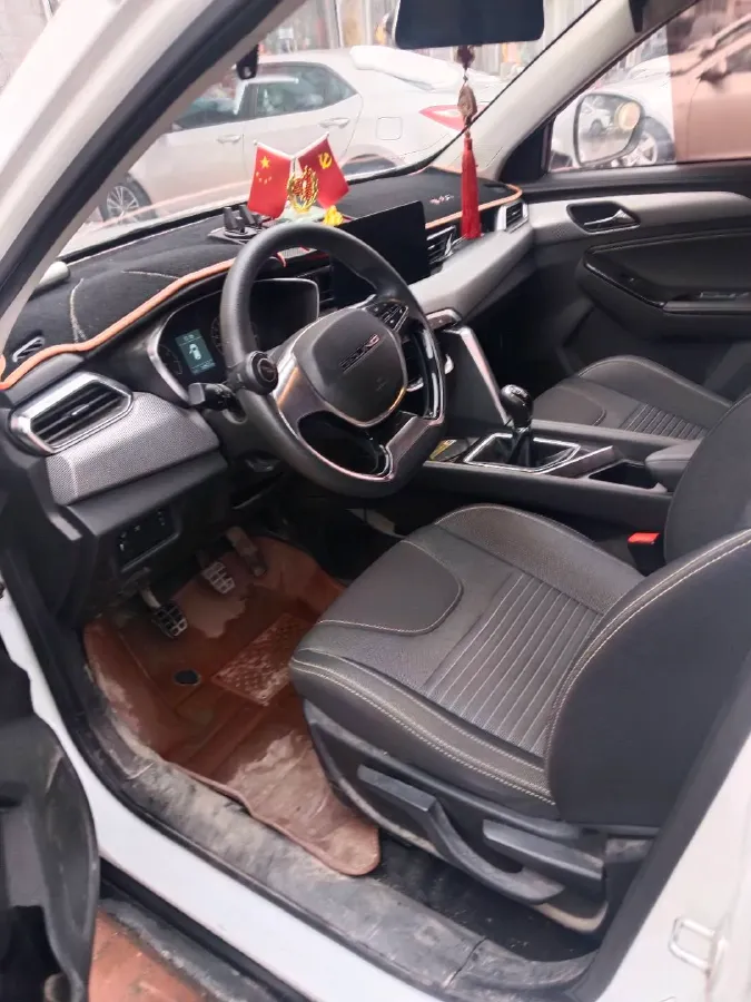 2019 BeiJing Auto X3 1.5T 150HP L4 6MT,autocango,china used car exporter,china ev exporter,chinese used car exporter,chinese used ev exporter