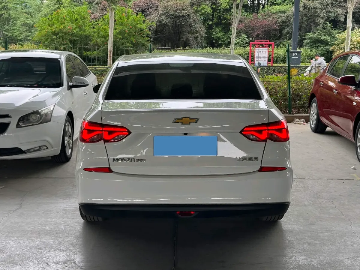 2022 Chevrolet Monza 1.5L 113HP L4 6AT,autocango,china used car exporter,china ev exporter,chinese used car exporter,chinese used ev exporter