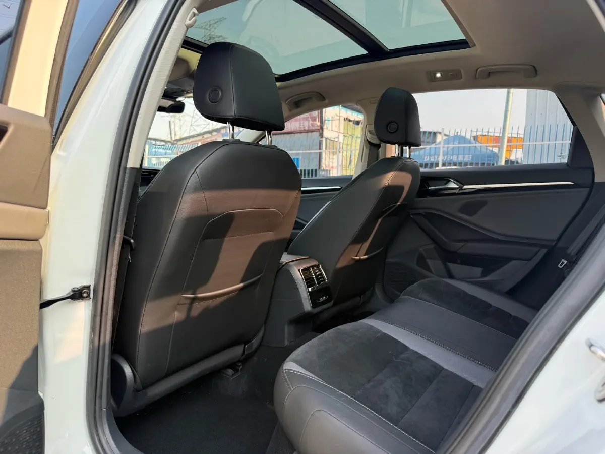 2021 Volkswagen Sagitar 1.4T 150HP L4 7DCT,autocango,china used car exporter,china ev exporter,chinese used car exporter,chinese used ev exporter