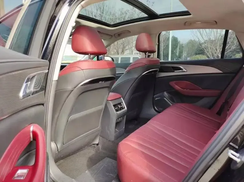 2024 HongQi H5 2.0T 224HP L4 8AT,autocango,china used car exporter,china ev exporter,chinese used car exporter,chinese used ev exporter