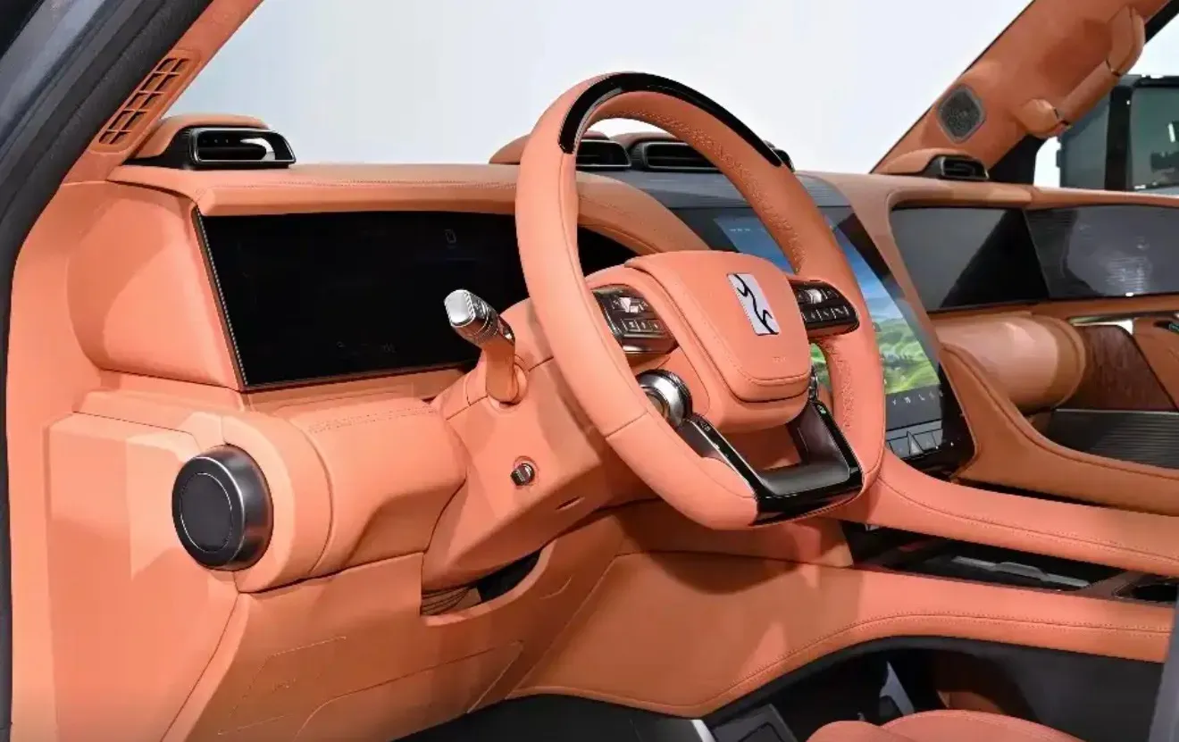 2023 YangWang U8 2.0T 272HP L4 REEV 49.05KWH,autocango,china used car exporter,china ev exporter,chinese used car exporter,chinese used ev exporter
