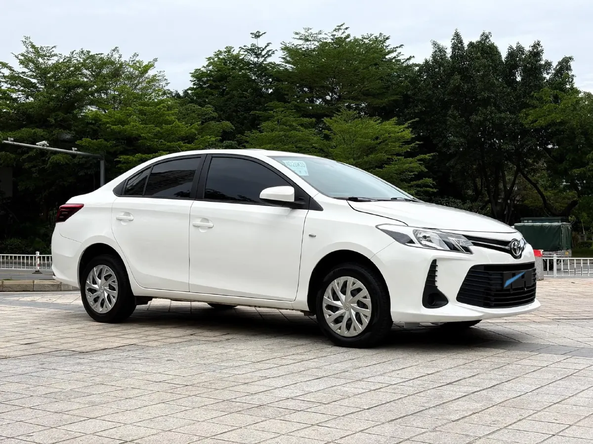 2022 Toyota Vios 1.5L 112HP L4 CVT,autocango,china used car exporter,china ev exporter,chinese used car exporter,chinese used ev exporter