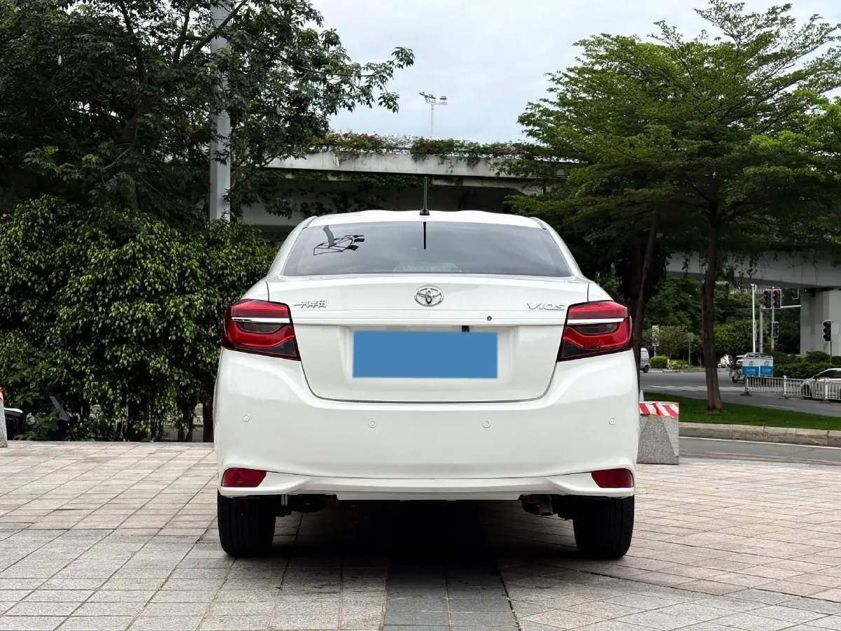 2022 Toyota Vios 1.5L 112HP L4 CVT,autocango,china used car exporter,china ev exporter,chinese used car exporter,chinese used ev exporter