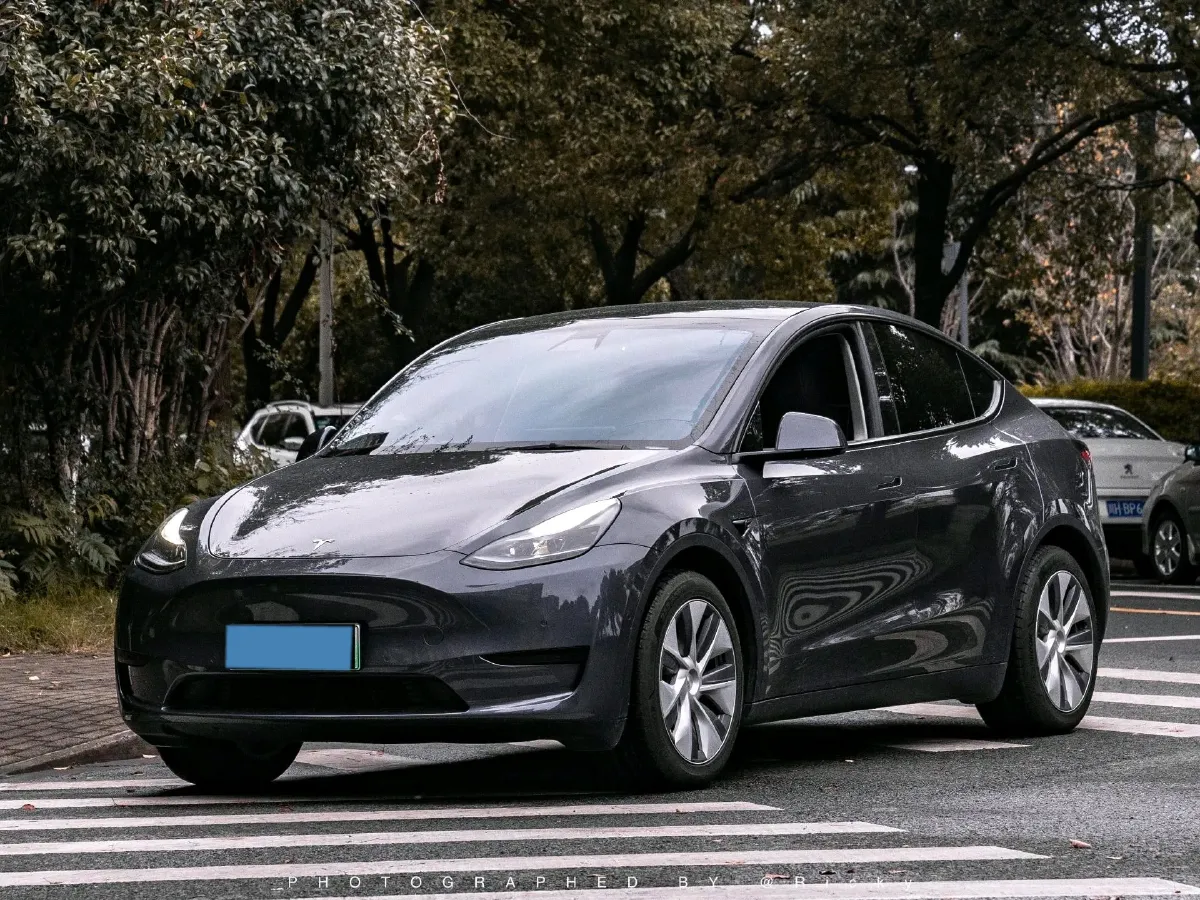 2022 Tesla Model Y BEV 60KWH,autocango,china used car exporter,china ev exporter,chinese used car exporter,chinese used ev exporter