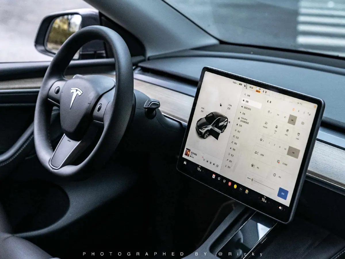 2022 Tesla Model Y BEV 60KWH,autocango,china used car exporter,china ev exporter,chinese used car exporter,chinese used ev exporter