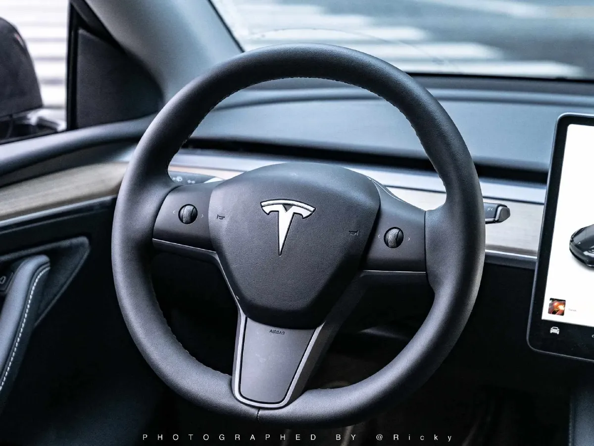 2022 Tesla Model Y BEV 60KWH,autocango,china used car exporter,china ev exporter,chinese used car exporter,chinese used ev exporter