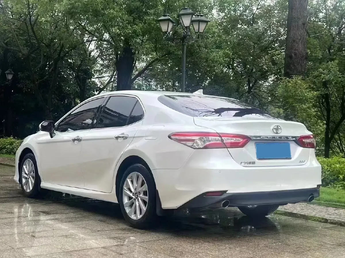 2021 Toyota Camry 2.0L 178HP L4 CVT,autocango,china used car exporter,china ev exporter,chinese used car exporter,chinese used ev exporter