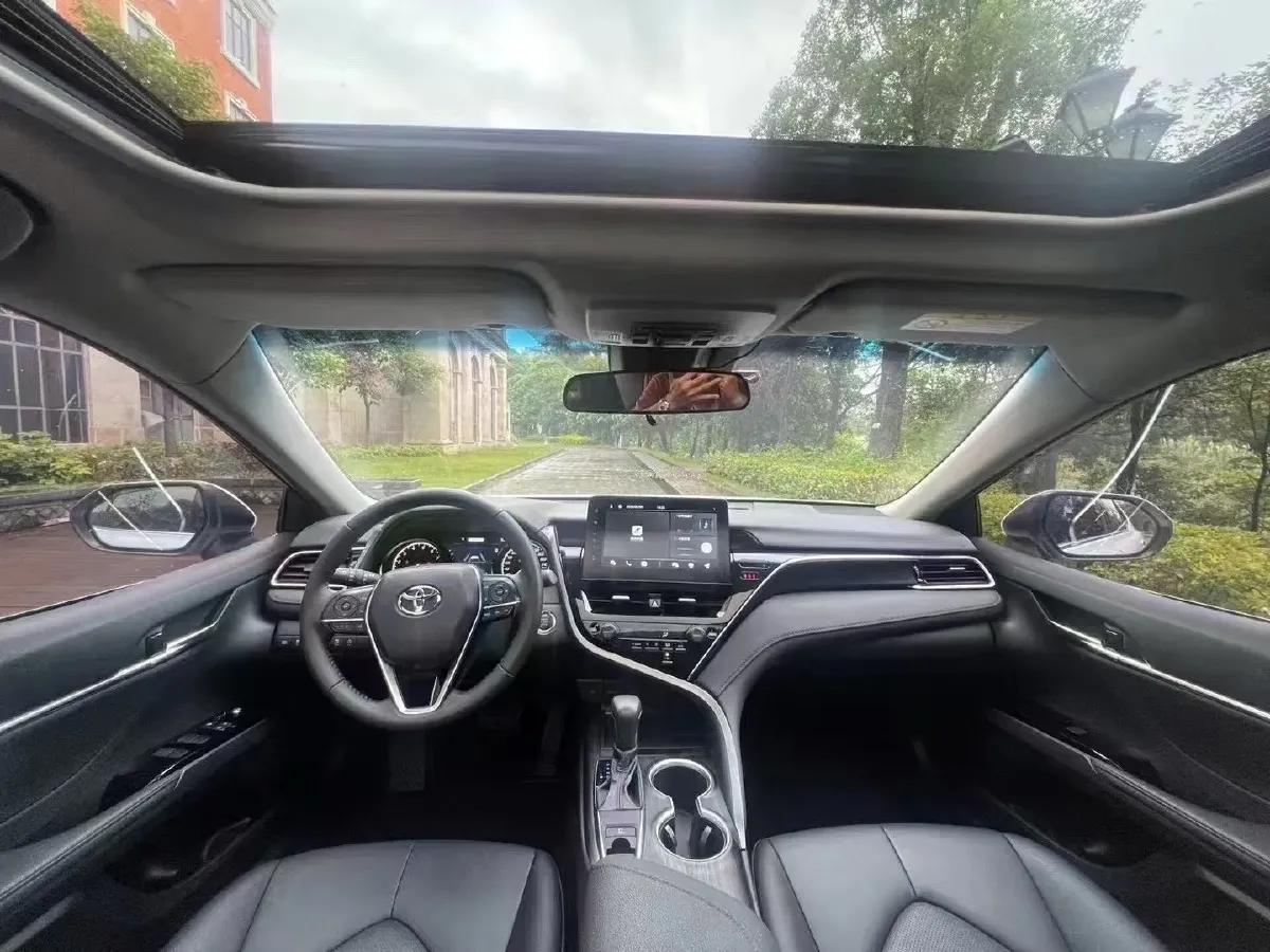 2021 Toyota Camry 2.0L 178HP L4 CVT,autocango,china used car exporter,china ev exporter,chinese used car exporter,chinese used ev exporter