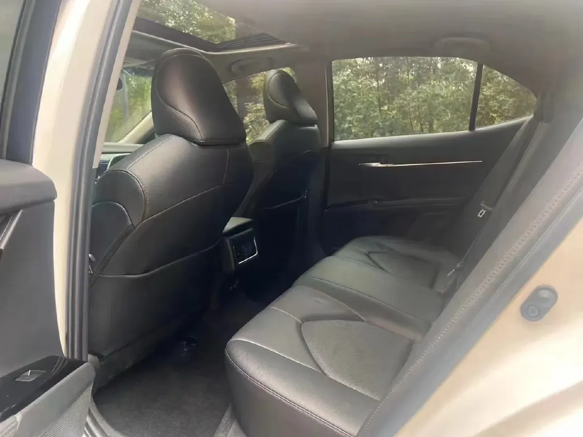 2021 Toyota Camry 2.0L 178HP L4 CVT,autocango,china used car exporter,china ev exporter,chinese used car exporter,chinese used ev exporter