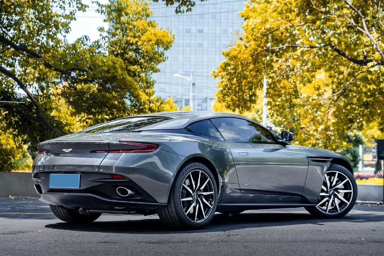 2020 Aston Martin DB11 4.0T 510HP V8 8AT,autocango,china used car exporter,china ev exporter,chinese used car exporter,chinese used ev exporter