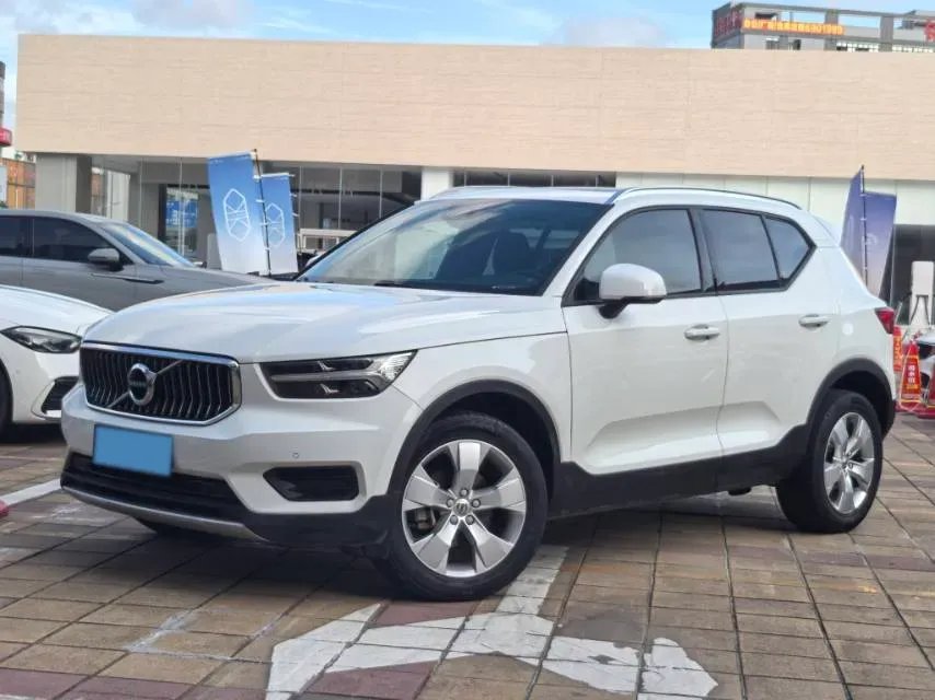 2020 Volvo XC40 1.5T 163HP L3 8AT,autocango,china used car exporter,china ev exporter,chinese used car exporter,chinese used ev exporter