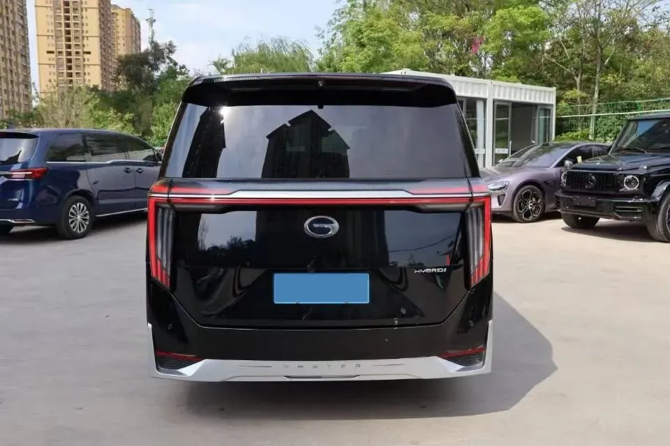 2023 GAC Trumpchi M8 2.0T 190HP L4 E-CVT Hybrid,autocango,china used car exporter,china ev exporter,chinese used car exporter,chinese used ev exporter