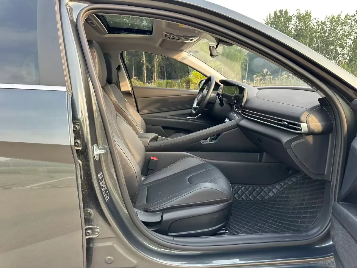 2023 Hyundai Elantra 1.5L 115HP L4 CVT,autocango,china used car exporter,china ev exporter,chinese used car exporter,chinese used ev exporter