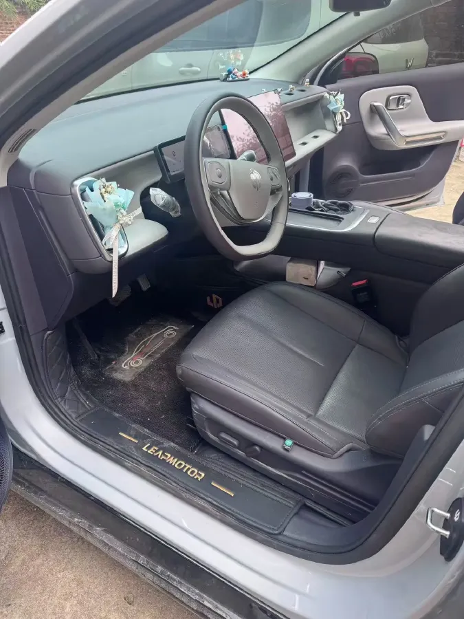 2025 Leapmotor B01 BEV,autocango,china used car exporter,china ev exporter,chinese used car exporter,chinese used ev exporter