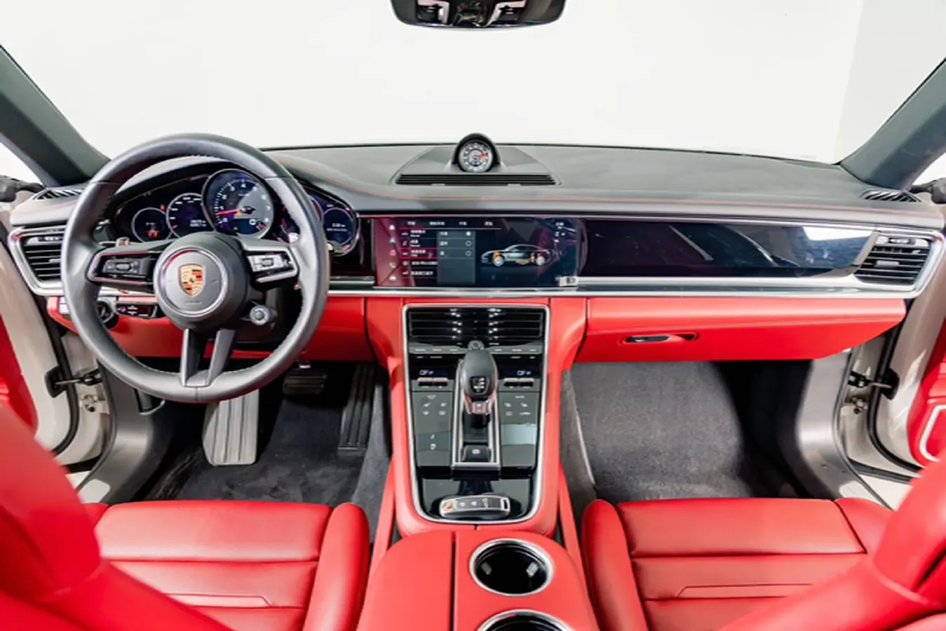 2023 Porsche Panamera 2.9T 330HP V6 8DCT,autocango,china used car exporter,china ev exporter,chinese used car exporter,chinese used ev exporter