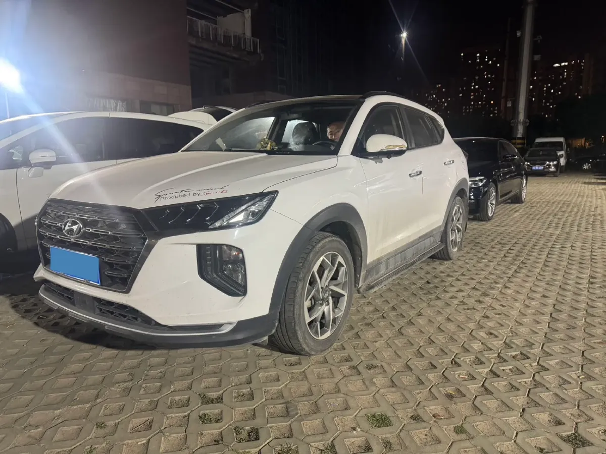 2020 Hyundai Tucson 1.6T 177HP L4 7DCT,autocango,china used car exporter,china ev exporter,chinese used car exporter,chinese used ev exporter