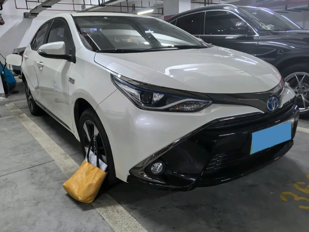 2019 Toyota Camry 2.5L 209HP L4 8AT,autocango,china used car exporter,china ev exporter,chinese used car exporter,chinese used ev exporter