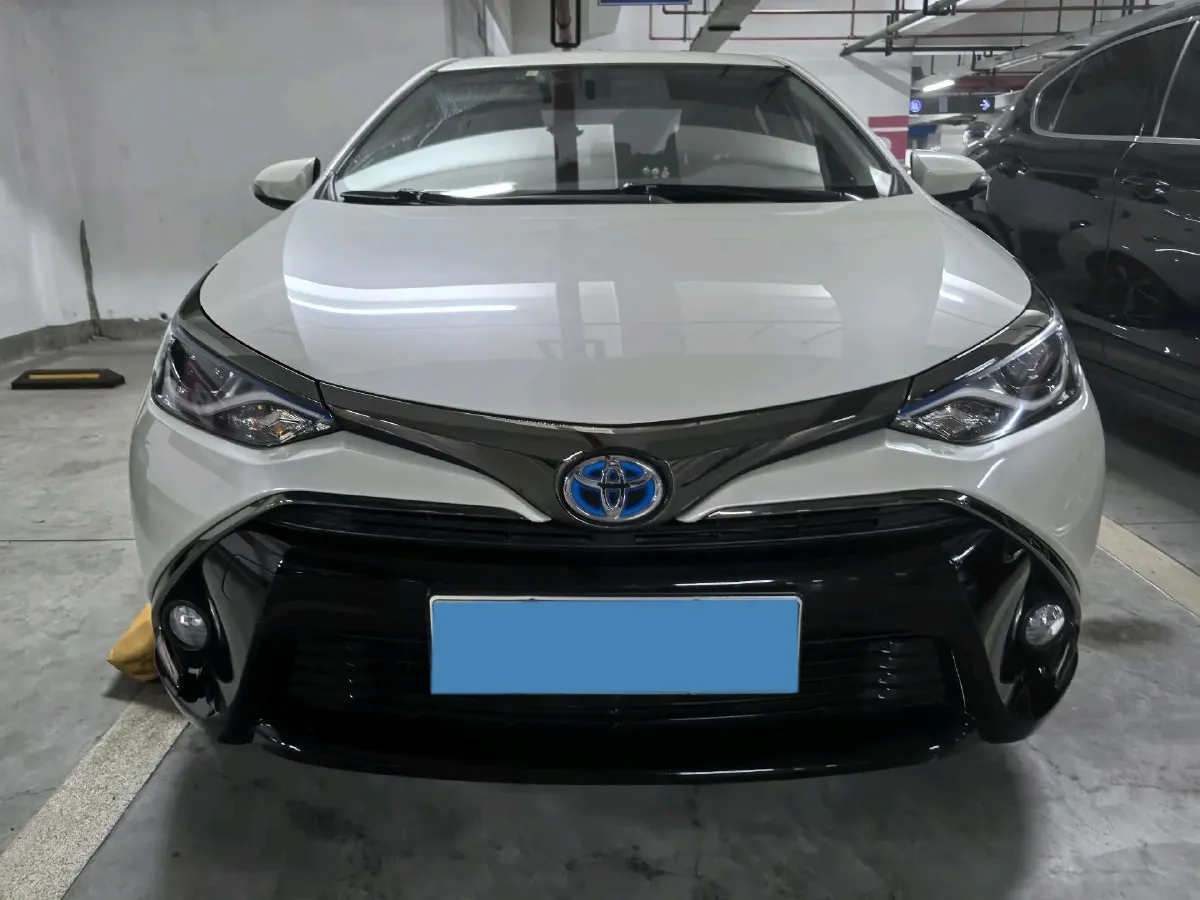 2019 Toyota Camry 2.5L 209HP L4 8AT,autocango,china used car exporter,china ev exporter,chinese used car exporter,chinese used ev exporter