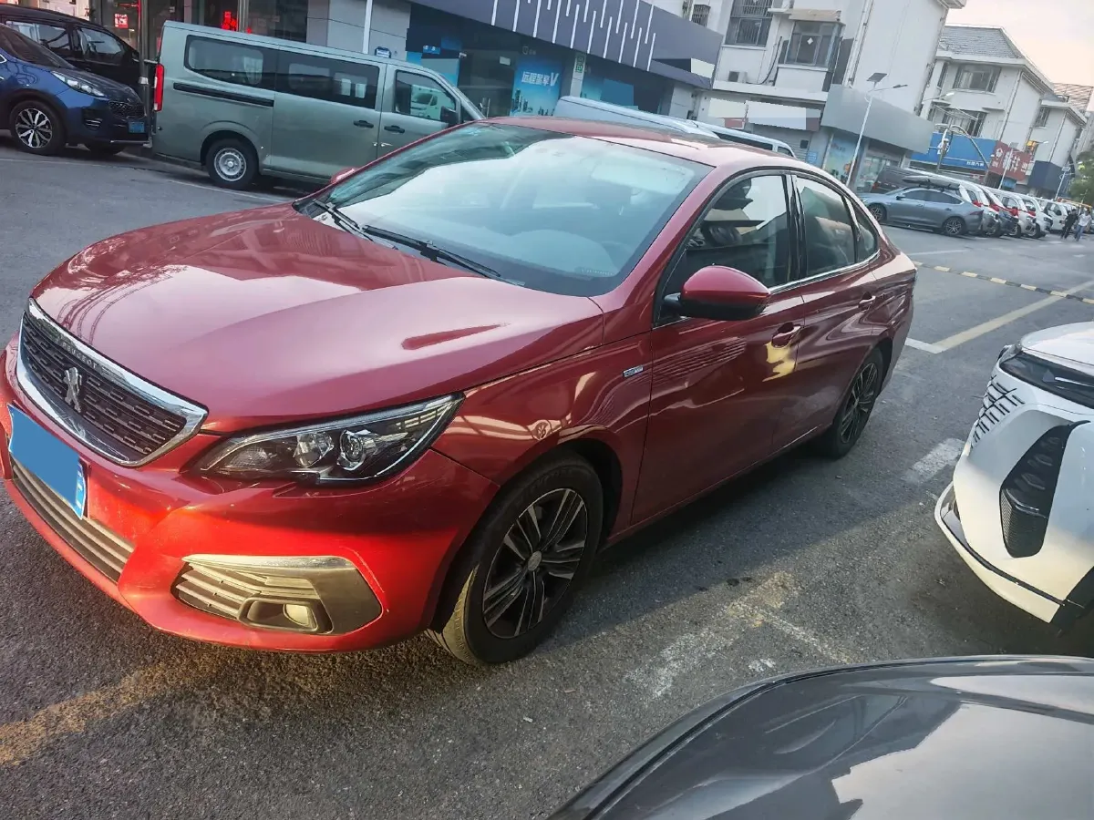 2018 Peugeot 308 1.2T 136HP L3 6AT,autocango,china used car exporter,china ev exporter,chinese used car exporter,chinese used ev exporter