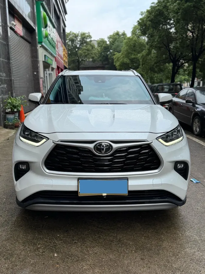 2022 Toyota Highlander 2.0T 248HP L4 8AT,autocango,china used car exporter,china ev exporter,chinese used car exporter,chinese used ev exporter