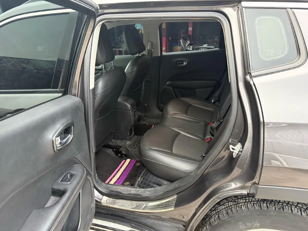 2019 Jeep Compass 1.3T 173HP L4 7DCT,autocango,china used car exporter,china ev exporter,chinese used car exporter,chinese used ev exporter