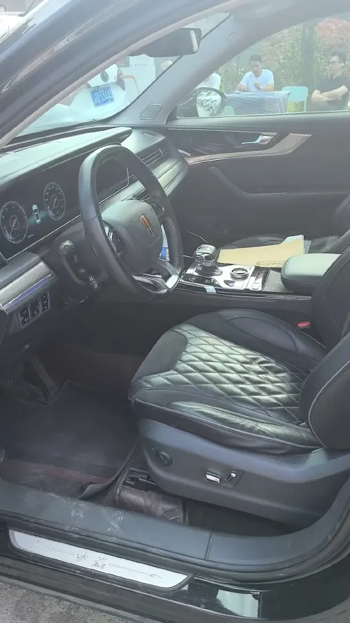 2019 HongQi HS5 2.0T 224HP L4 6AT,autocango,china used car exporter,china ev exporter,chinese used car exporter,chinese used ev exporter