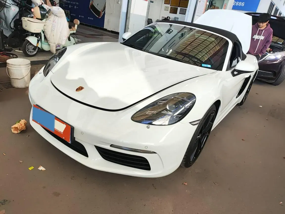 2020 Porsche 718 2.0T 250HP H4 7DCT,autocango,china used car exporter,china ev exporter,chinese used car exporter,chinese used ev exporter