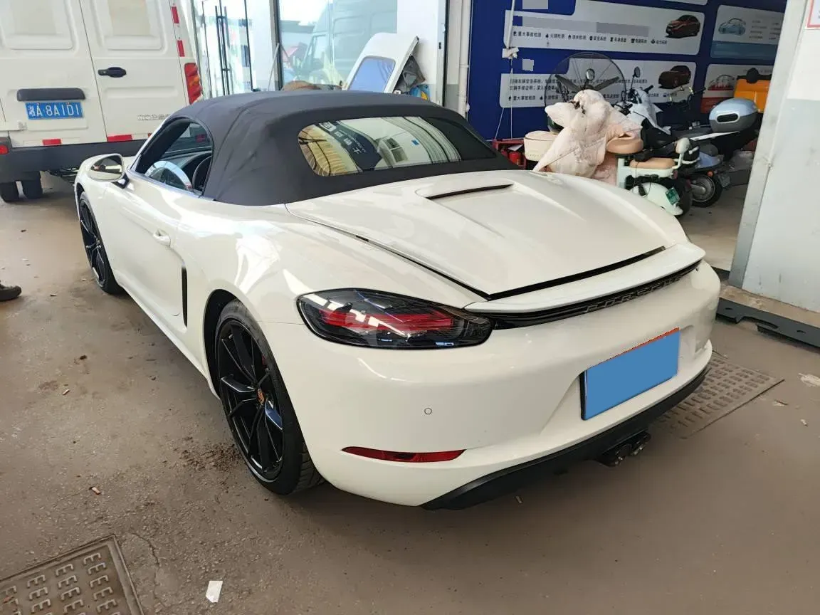 2020 Porsche 718 2.0T 250HP H4 7DCT,autocango,china used car exporter,china ev exporter,chinese used car exporter,chinese used ev exporter
