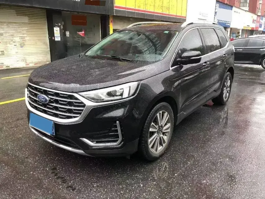 2022 Ford Edge 2.0T 245HP L4 8AT,autocango,china used car exporter,china ev exporter,chinese used car exporter,chinese used ev exporter