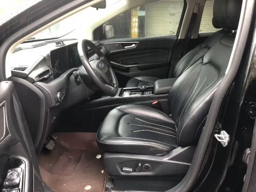 2022 Ford Edge 2.0T 245HP L4 8AT,autocango,china used car exporter,china ev exporter,chinese used car exporter,chinese used ev exporter