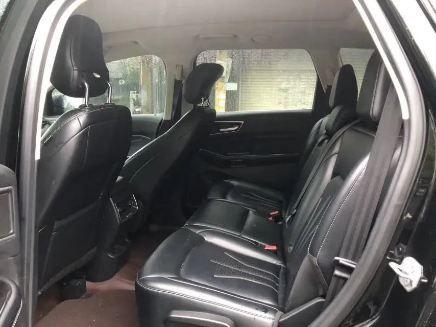 2022 Ford Edge 2.0T 245HP L4 8AT,autocango,china used car exporter,china ev exporter,chinese used car exporter,chinese used ev exporter