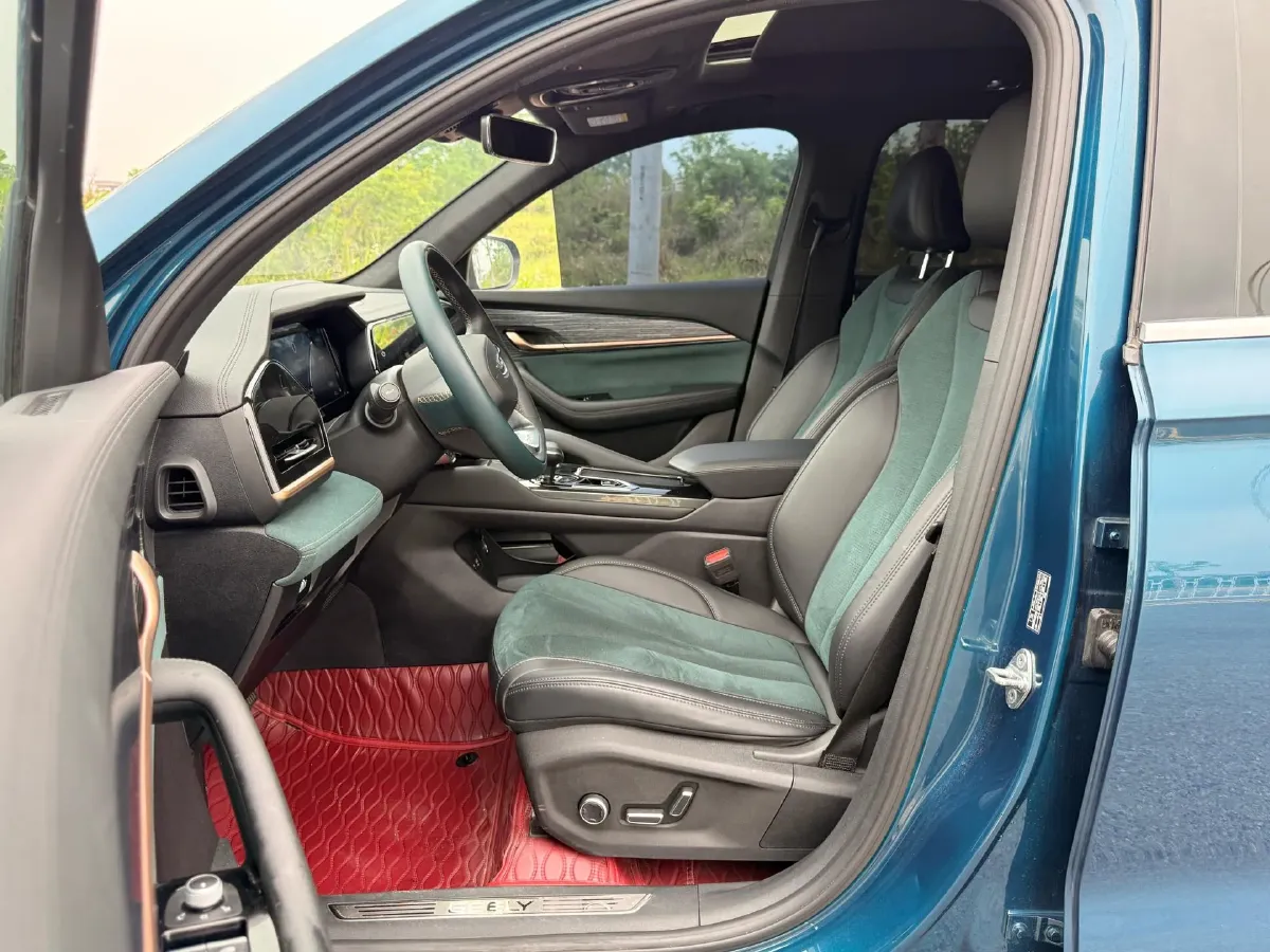 2021 Geely Monjaro 2.0T 218HP L4 7DCT,autocango,china used car exporter,china ev exporter,chinese used car exporter,chinese used ev exporter
