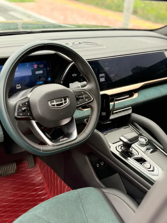 2021 Geely Monjaro 2.0T 218HP L4 7DCT,autocango,china used car exporter,china ev exporter,chinese used car exporter,chinese used ev exporter
