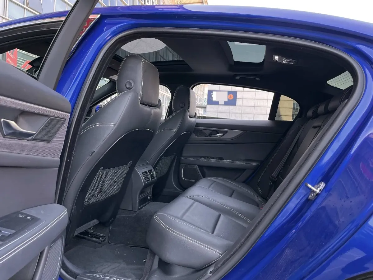 2020 Jaguar XEL 2.0T 200HP L4 8AT,autocango,china used car exporter,china ev exporter,chinese used car exporter,chinese used ev exporter