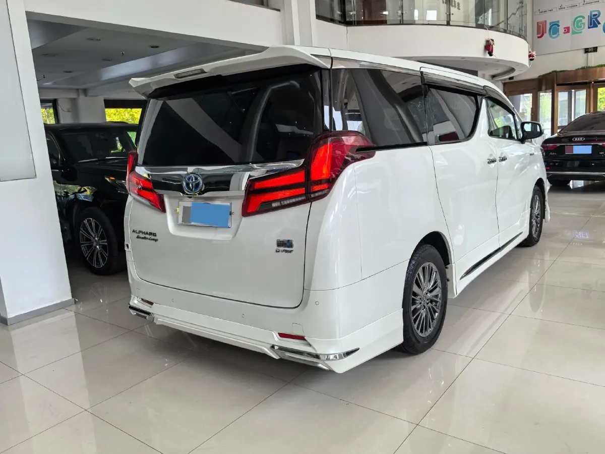 2019 Toyota Alphard 2.5L 117HP L4 E-CVT Hybrid,autocango,china used car exporter,china ev exporter,chinese used car exporter,chinese used ev exporter