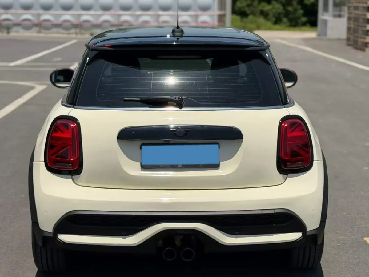 2022 MINI MINI 2.0T 192HP L4 7DCT,autocango,china used car exporter,china ev exporter,chinese used car exporter,chinese used ev exporter