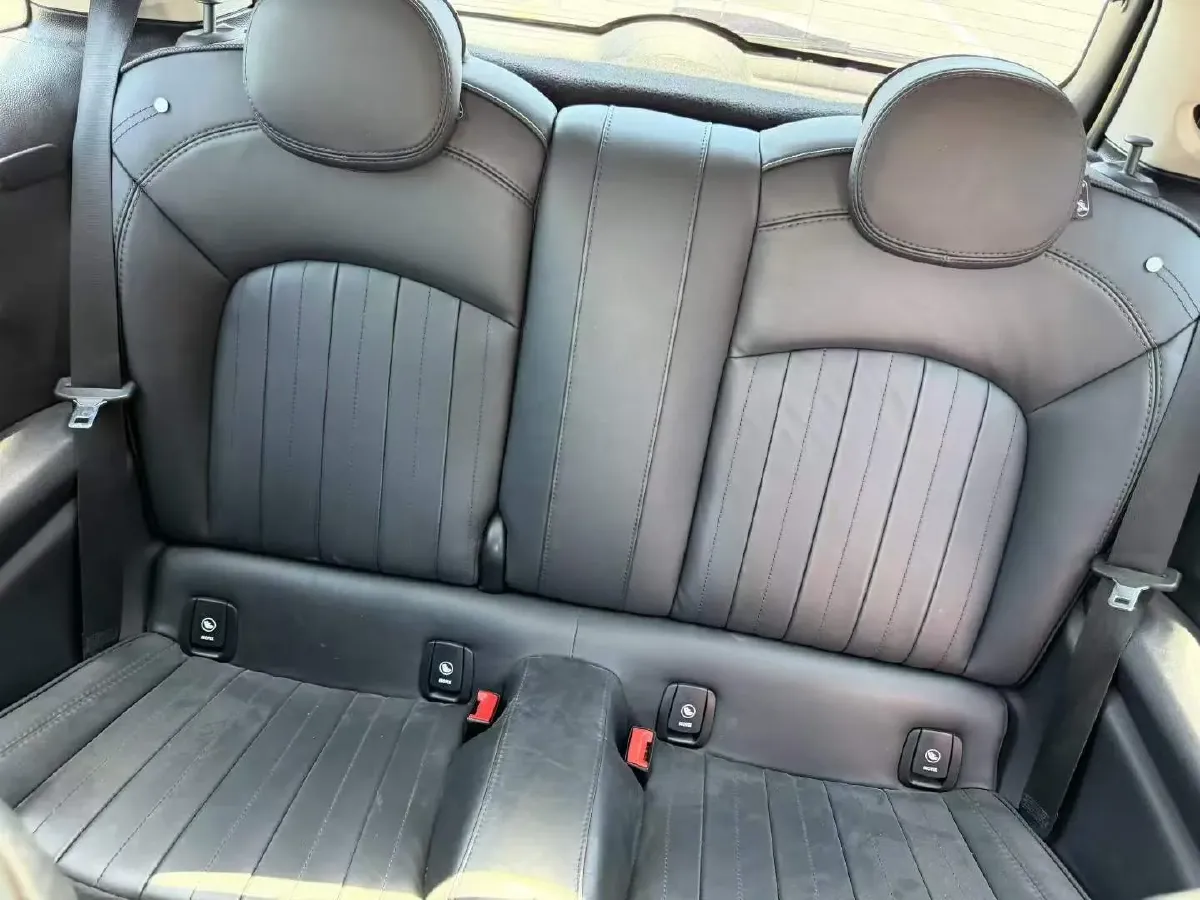 2022 MINI MINI 2.0T 192HP L4 7DCT,autocango,china used car exporter,china ev exporter,chinese used car exporter,chinese used ev exporter