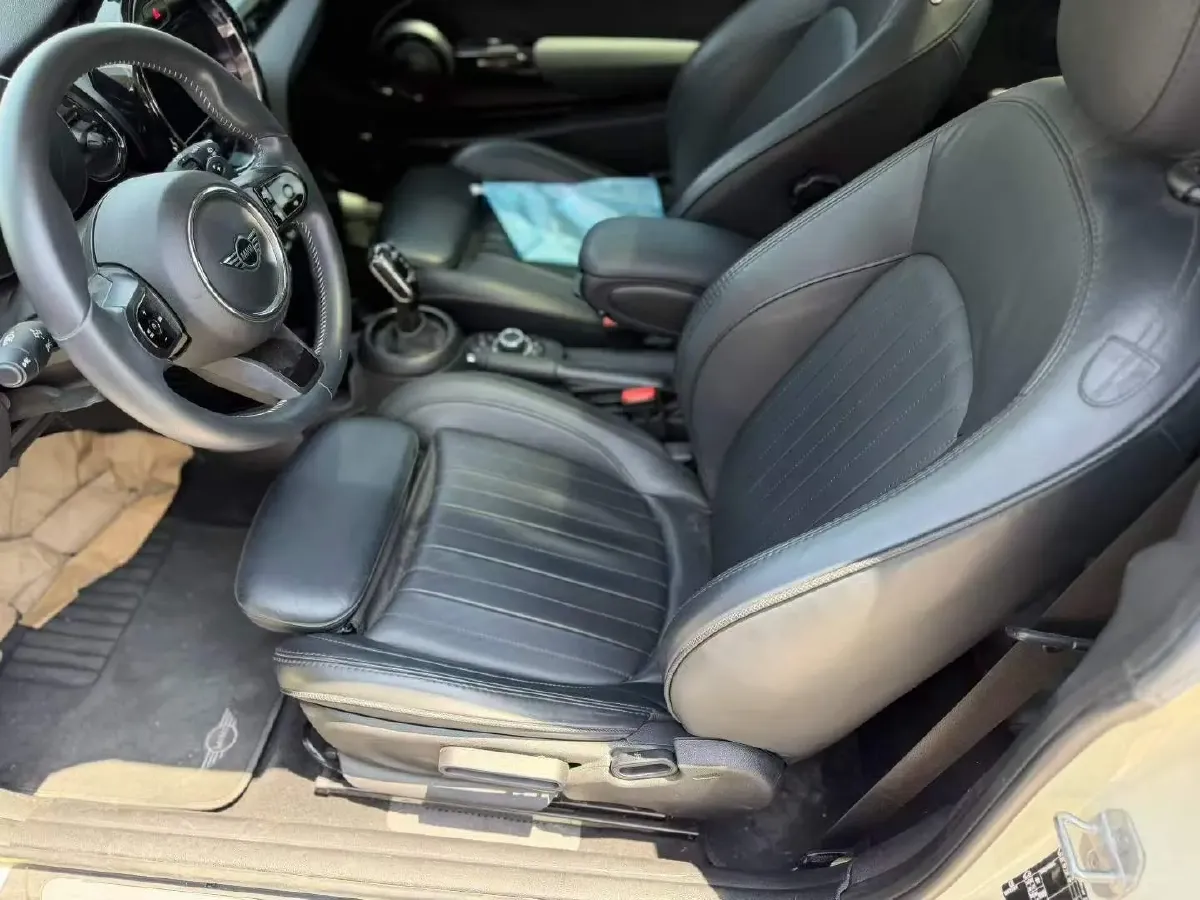 2022 MINI MINI 2.0T 192HP L4 7DCT,autocango,china used car exporter,china ev exporter,chinese used car exporter,chinese used ev exporter