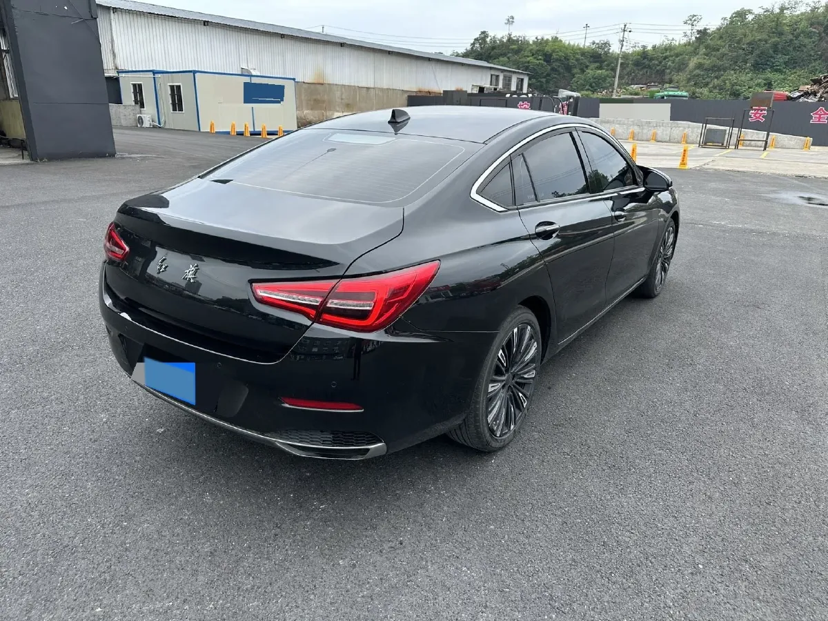 2022 HongQi H5 1.5T 169HP L4 7DCT,autocango,china used car exporter,china ev exporter,chinese used car exporter,chinese used ev exporter