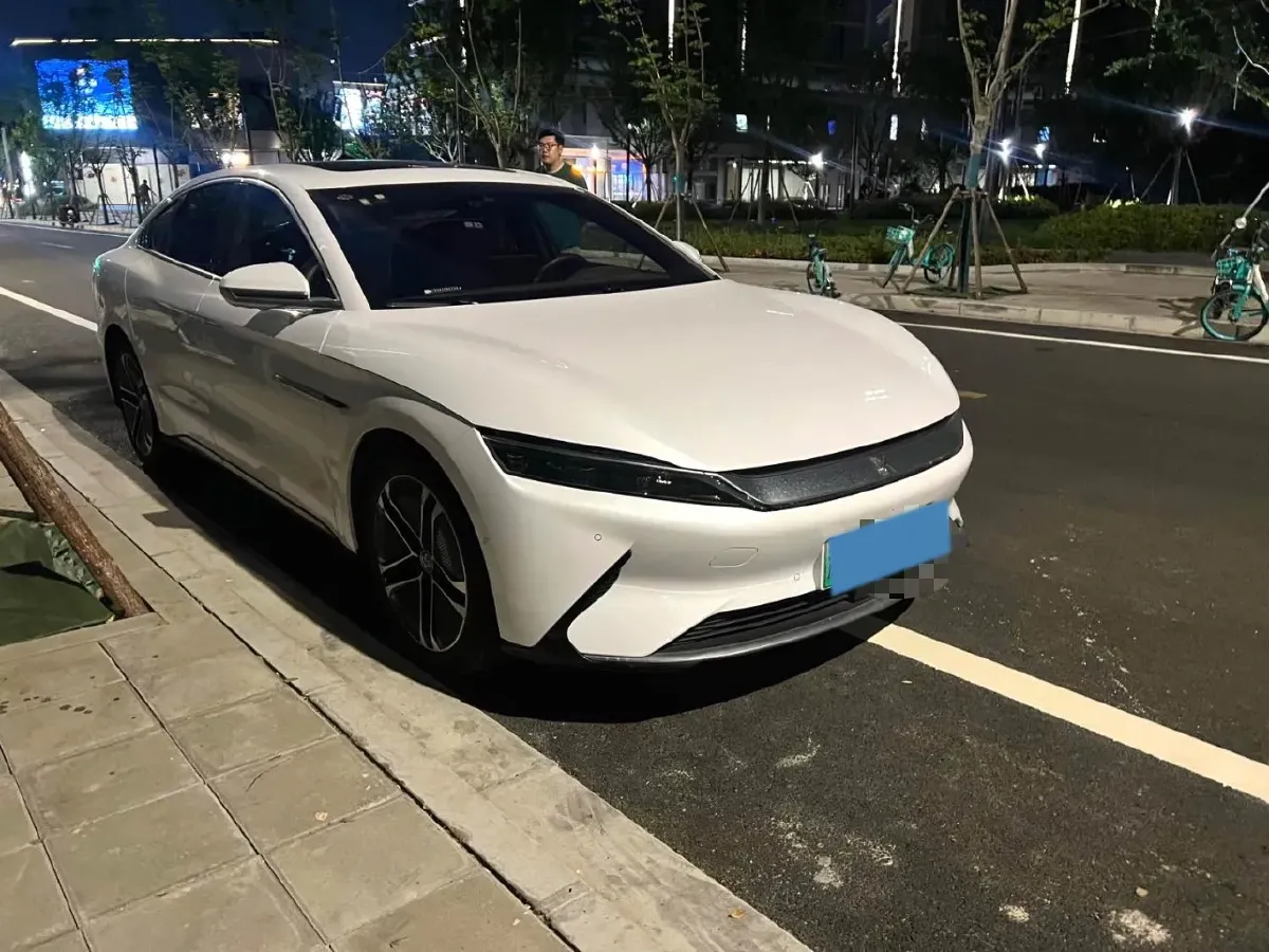 2020 Lincoln MKZ 2.0T 196HP L4 6AT,autocango,china used car exporter,china ev exporter,chinese used car exporter,chinese used ev exporter