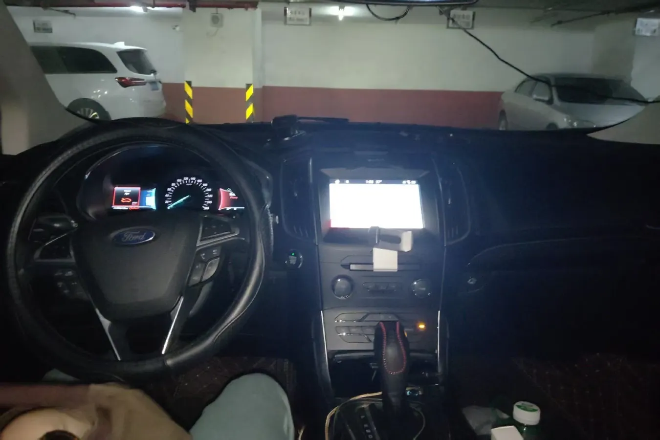 2018 Ford Edge 2.0T 245HP L4 6AT,autocango,china used car exporter,china ev exporter,chinese used car exporter,chinese used ev exporter