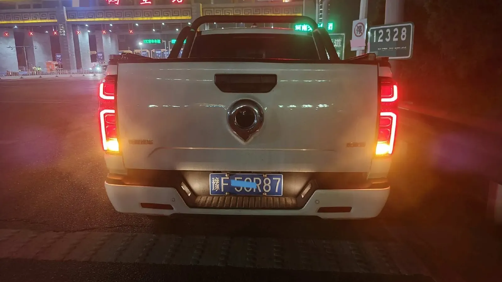 2023 Great Wall Poer 2.0T 190HP L4 8AT,autocango,china used car exporter,china ev exporter,chinese used car exporter,chinese used ev exporter