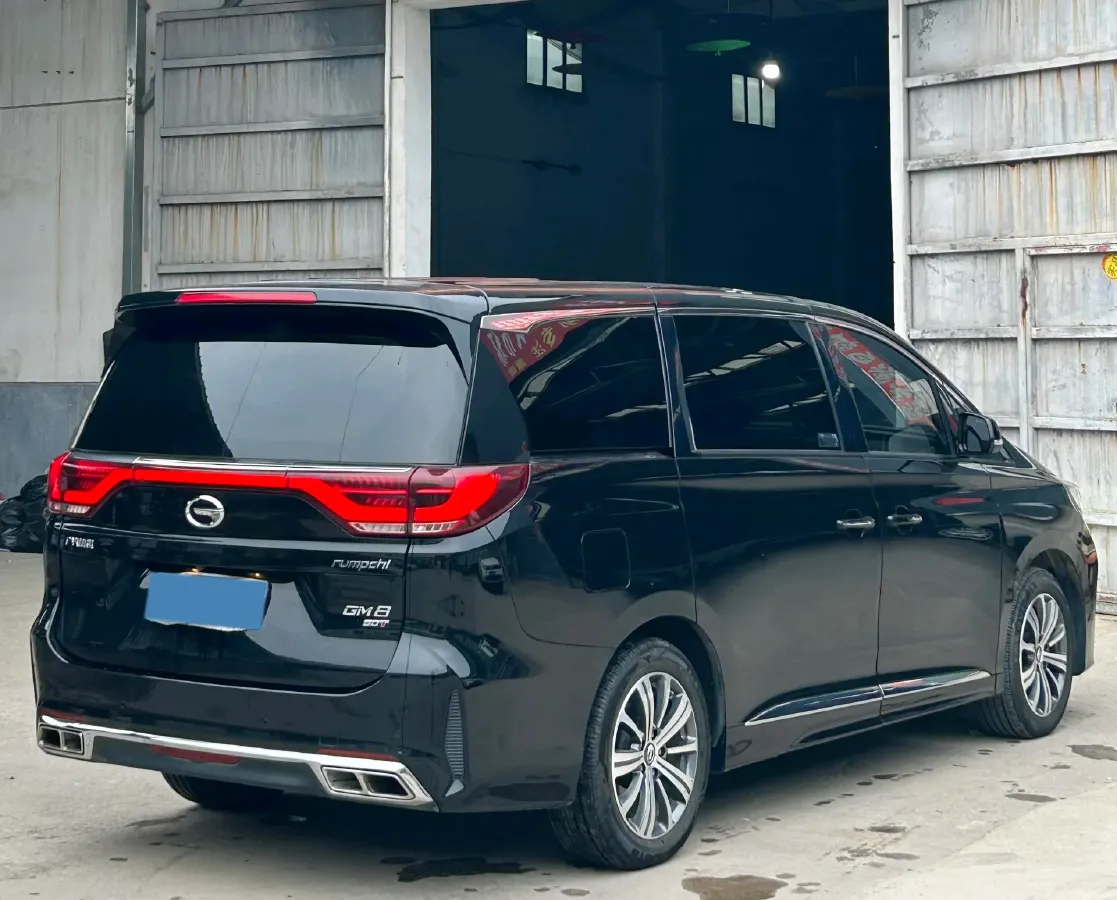 2020 GAC Trumpchi M8 2.0T 252HP L4 8AT,autocango,china used car exporter,china ev exporter,chinese used car exporter,chinese used ev exporter