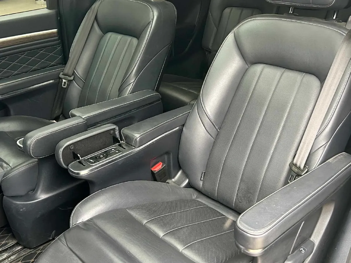 2020 GAC Trumpchi M8 2.0T 252HP L4 8AT,autocango,china used car exporter,china ev exporter,chinese used car exporter,chinese used ev exporter