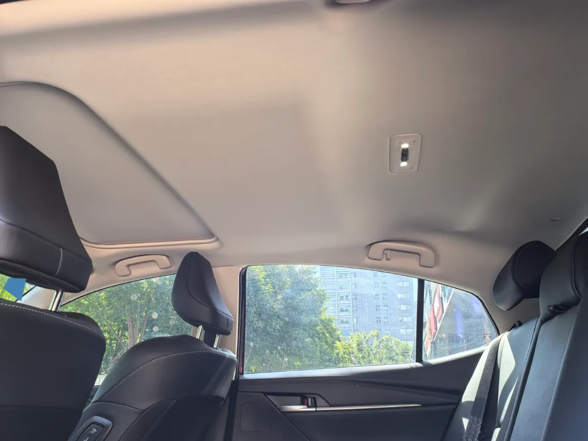 2024 Toyota Camry 2.0L 152HP L4 E-CVT Hybrid,autocango,china used car exporter,china ev exporter,chinese used car exporter,chinese used ev exporter